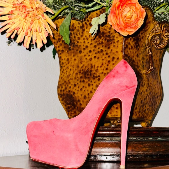 CHRISTIAN LOUBOUTIN 🩷 “Pink Suede Daffodile” - Picture 9 of 13
